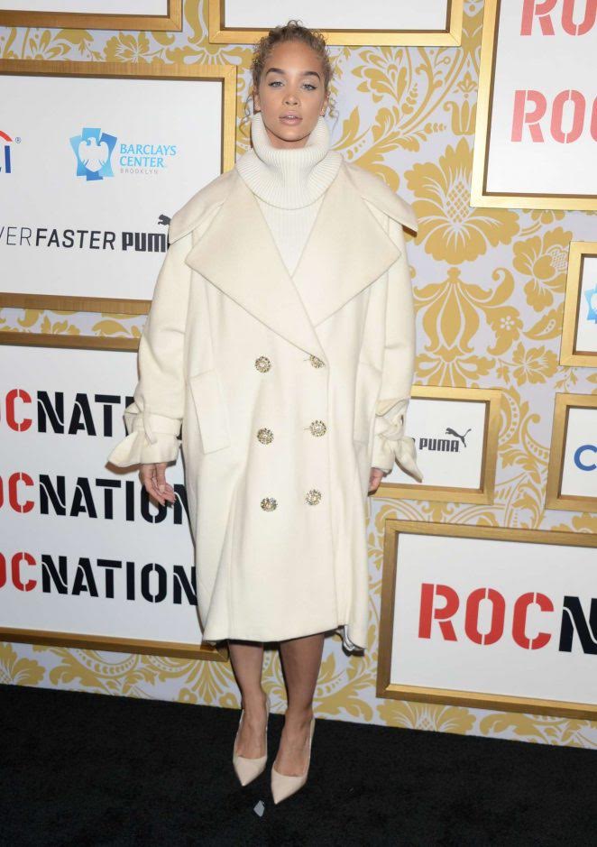 Jasmine Sanders wears full Victoria Hayes look